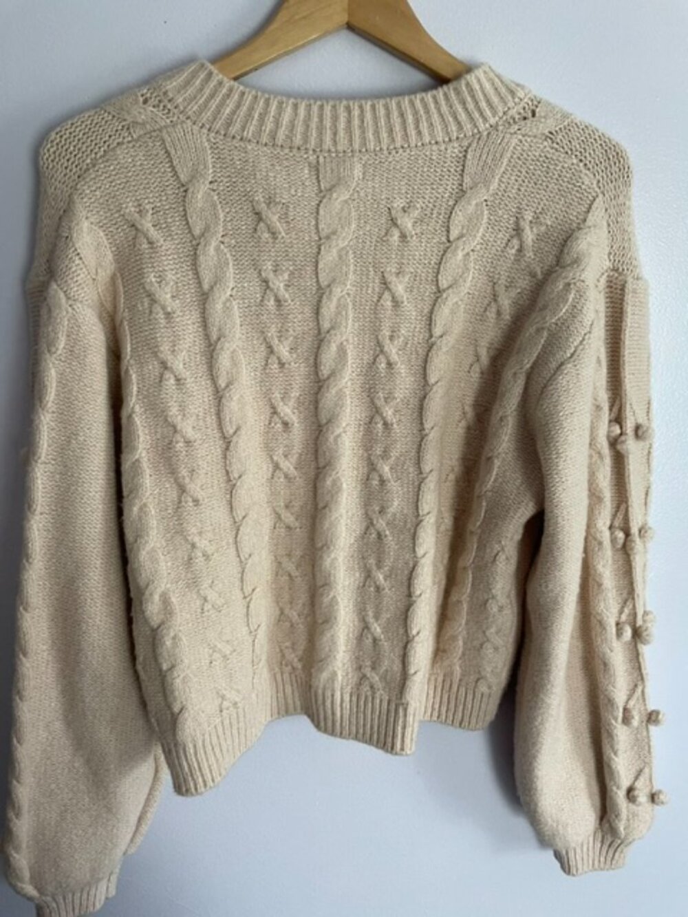 NWOT-Rylee + Cru Bubble sweater, Cardigan, cream, Women's size Small - Picture 3 of 5